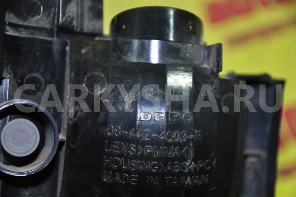 Фара противотуманная правая Opel Meriva оригинальный номер 13196006