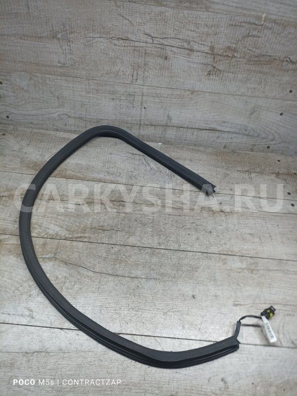 Уплотнительная резинка боковой двери Alfa Romeo 159 I (2005—2011) Alfa Romeo 159 оригинальный номер 60688129