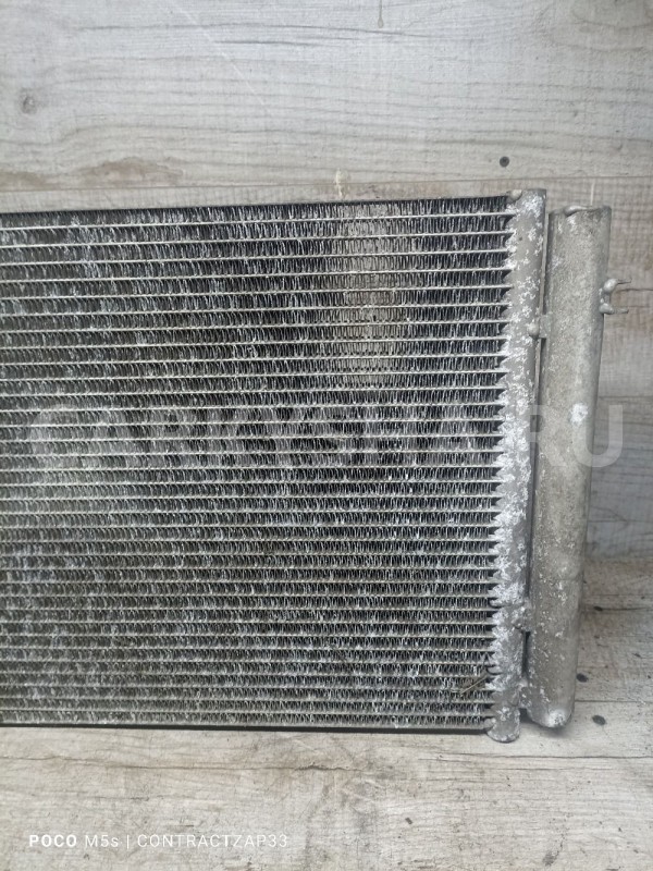 Радиатор кондиционера БМВ Е90 2010 n47 BMW 3er оригинальный номер 64536930039