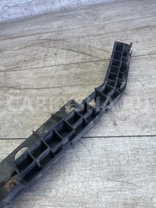 Кронштейн переднего бампера правый Opel Antara Opel Antara оригинальный номер 96660536