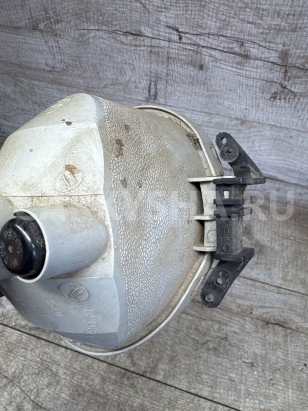 Фара противотуманная правая Hyundai Santa Fe 2 Hyundai Santa Fe оригинальный номер 922022b0