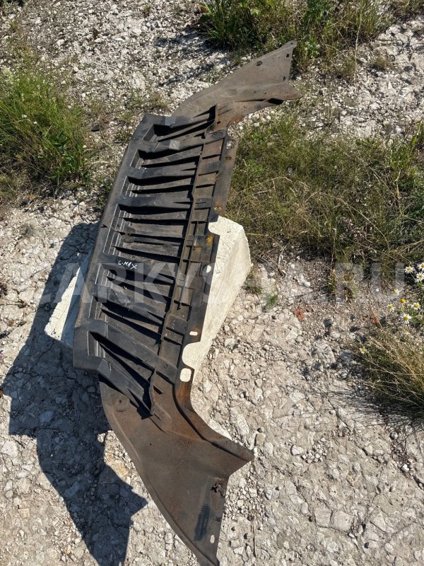 Пыльник переднего бампера Ford C-MAX 2 Ford C-MAX оригинальный номер Am51a8b384a