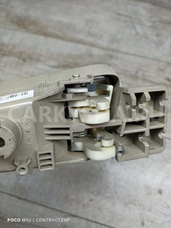 Ручка двери внутренняя SsangYong Actyon II (2010—2013) Ssang Yong Actyon оригинальный номер 7241034001a