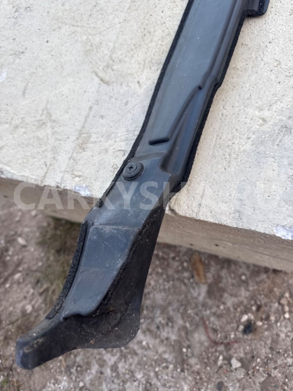 Пыльник крыла переднего левый Hyundai i20 I (2008— Hyundai i20 оригинальный номер 841411j000