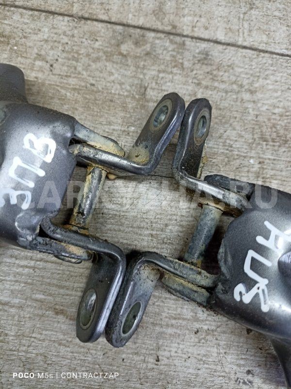 Петля двери SsangYong Actyon II рестайлинг (2013—2021) Ssang Yong Actyon 