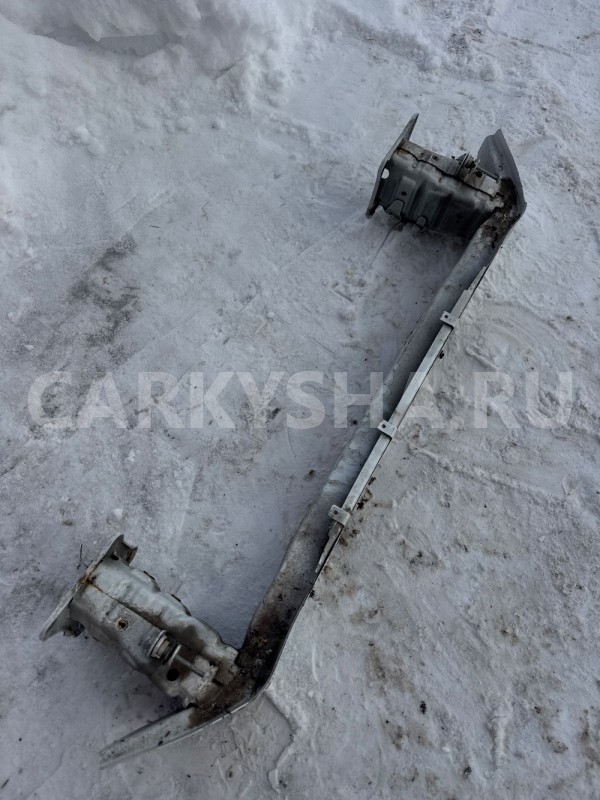 Усилитель переднего бампера Форд Фокус  Focus 3 Ford Focus оригинальный номер 1860770