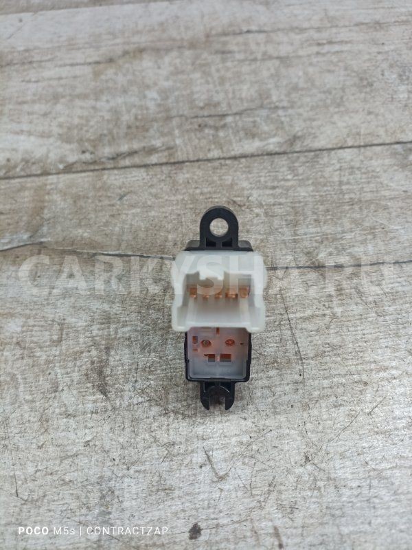 Кнопка стеклоподъемника Nissan X-Trail III (2013—2019) Nissan X-Trail оригинальный номер 254114CE0A