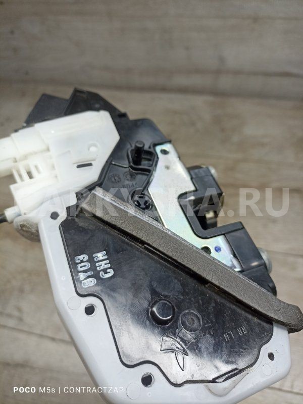 Замок боковой двери Nissan X-Trail III (2013—2019) Nissan X-Trail оригинальный номер 825004CA0A