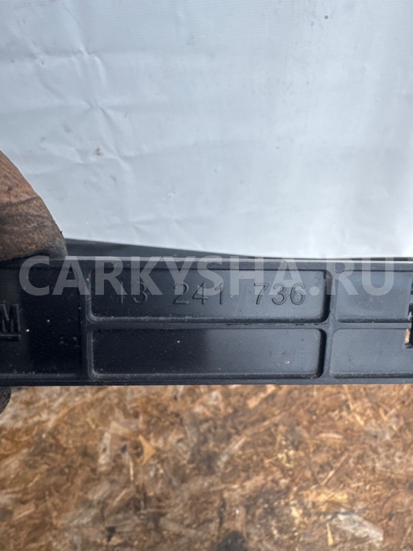 Рамка радиатора Opel Insignia 2.0 Opel Insignia оригинальный номер 13241736