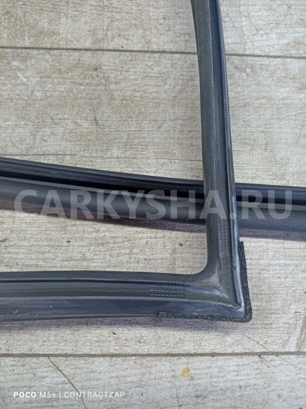Уплотнитель стекла двери SsangYong Actyon II (2010—2013) Ssang Yong Actyon оригинальный номер 7238134001