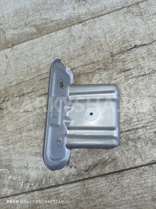 Кронштейн ручки двери SsangYong Actyon II (2010—2013) Ssang Yong Actyon 