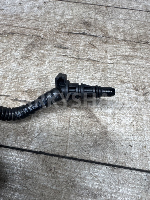 Трубка цилиндра сцепления Ford Fusion от бачка Ford Fusion оригинальный номер 1150342