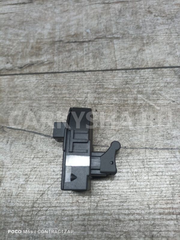 Кнопка стеклоподъемника Alfa Romeo 159 I (2005—2011) Alfa Romeo 159 оригинальный номер 8501402