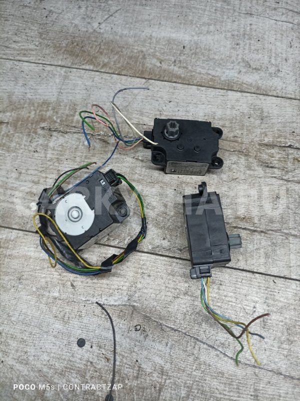 Сервопривод заслонок печки Citroen C4 II (2010—2016) Citroen C4 оригинальный номер t1006419g