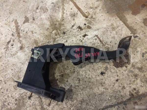 Педаль сцепления Chevrolet Lacetti I (2004—2013) Chevrolet Lacetti оригинальный номер 96549146