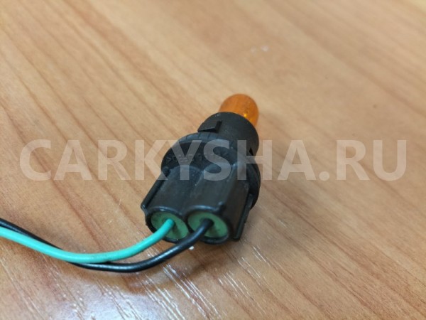 Патрон (цоколь) указателя поворота в крыло Nissan Nissan Note оригинальный номер 15520699