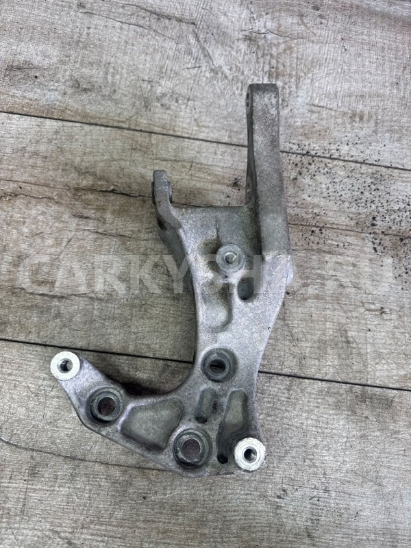 Кронштейн крепления генератора Opel 1.7cdti a17dts Opel Astra оригинальный номер 6411591734101