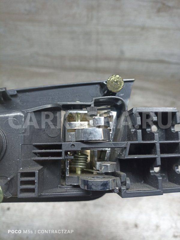 Ручка двери внутренняя SsangYong Actyon II рестайлинг (2013—2021) Ssang Yong Actyon оригинальный номер 7241034100a