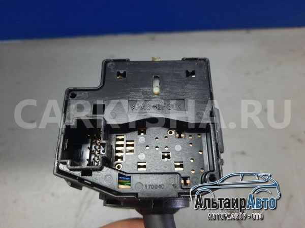 Подрулевой переключатель поворотов Ford Focus 2 Ford C-MAX оригинальный номер 3M5T13335BD