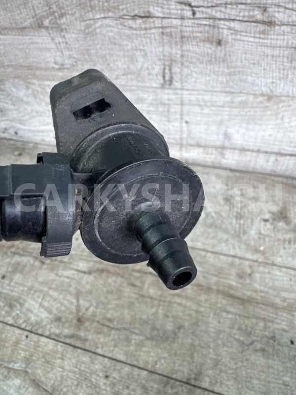 Клапан продувки абсорбера Opel Astra  13110331 Opel Astra оригинальный номер 13110331