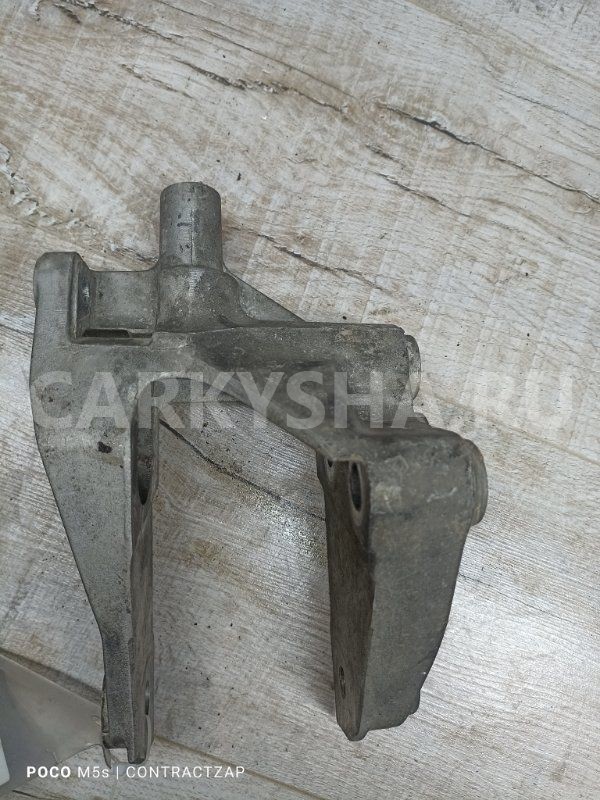 Кронштейн двигателя Chevrolet Captiva I рестайлинг (2011—2013) Chevrolet Captiva оригинальный номер 25888337