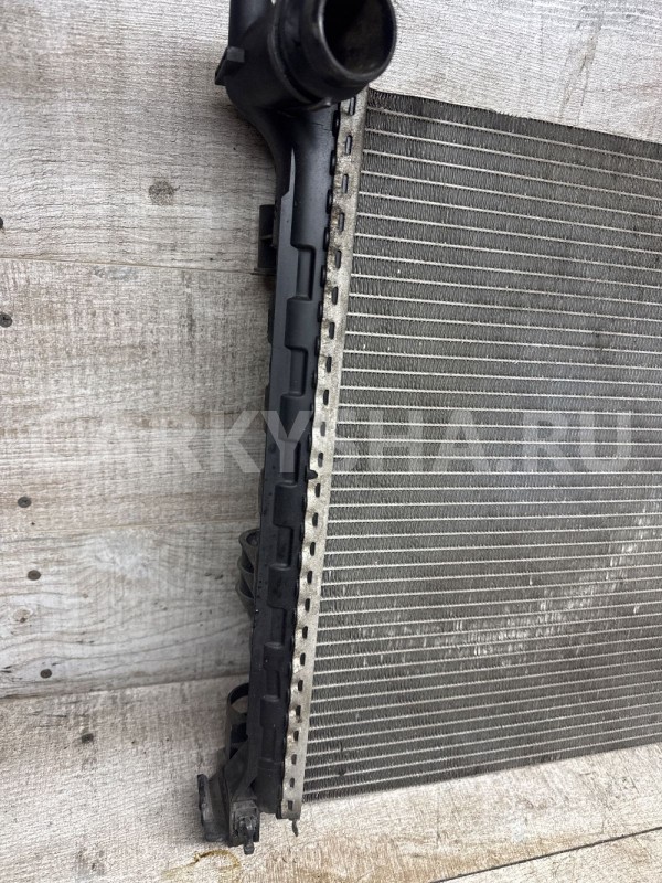 Радиатор основной Opel Meriva B 1.4t Opel Meriva оригинальный номер 13283247