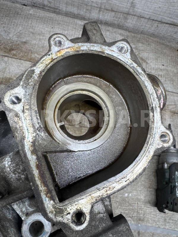 Масляный насос Opel Astra H A16XER 2004-2016 Opel Astra оригинальный номер 55556428