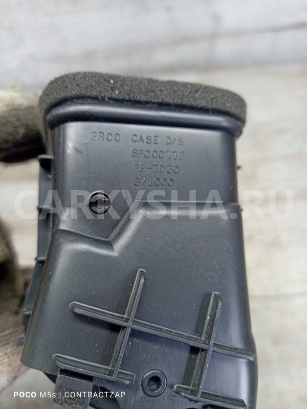 Дефлектор воздушный Mitsubishi Lancer IX (2000—2007) Mitsubishi i оригинальный номер spc00772