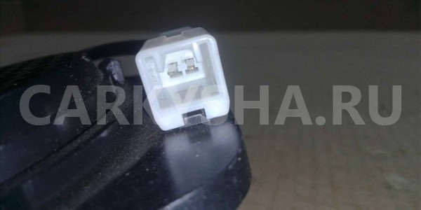 Динамик Kia Rio III рестайлинг (2015—2017) Kia Rio оригинальный номер 963554Y000