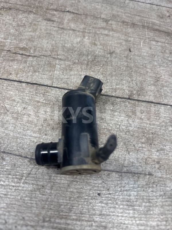 Насос омывателя лобового стекла Kia Hyundai Kia Picanto оригинальный номер 985102s000