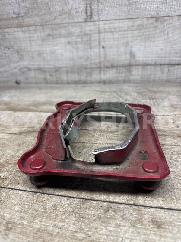 Пластина лонжерона левая Ford focus 3 Ford Focus оригинальный номер 1717876