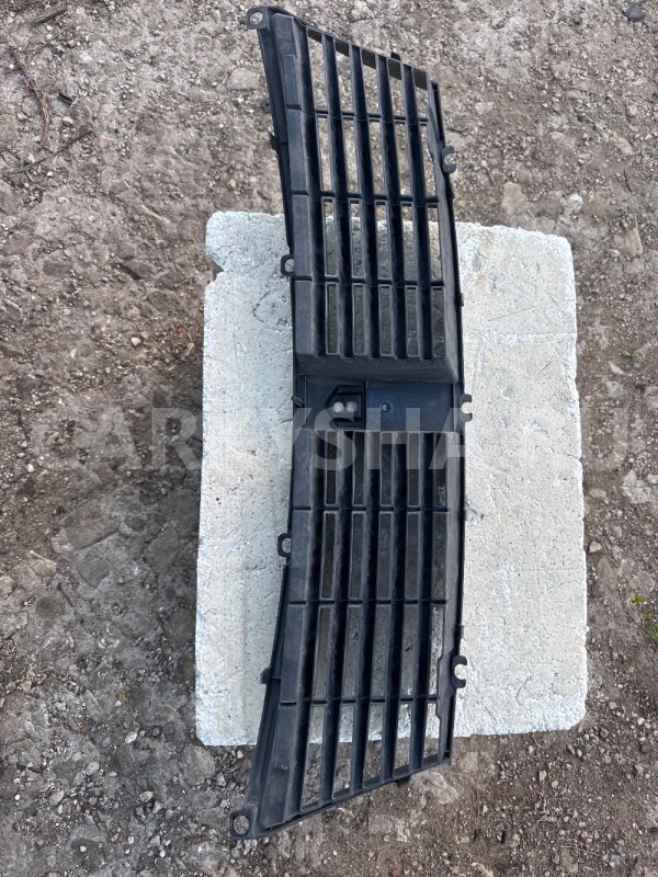 Решетка радиатора для Suzuki Kizashi 2010-2014 Suzuki Kizashi оригинальный номер 7174557l00