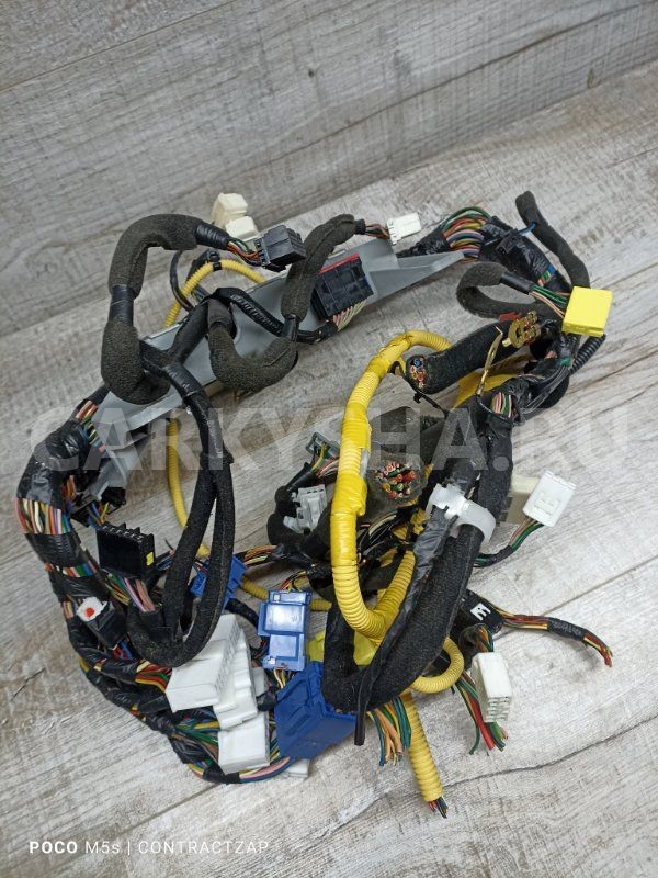 Проводка салона Hyundai Getz I рестайлинг (2005—2011) Hyundai Getz оригинальный номер 911411c222