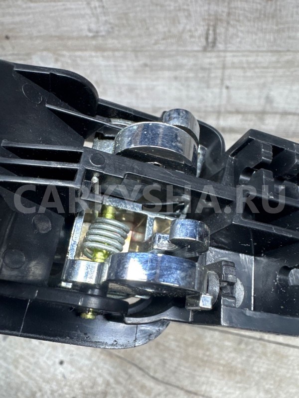 Ручка двери внутренняя SsangYong Actyon C200 хром Ssang Yong Actyon оригинальный номер 7241034001A