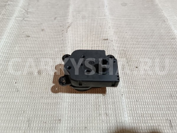 Моторчик заслонки отопителя Ford Kuga оригинальный номер AV6N19E616AA