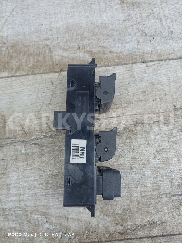 Блок управления стеклоподъемниками SsangYong Actyon II (2010—2013) Ssang Yong Actyon оригинальный номер 202009207