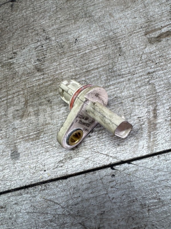 Датчик положения распредвала Opel Astra J Opel Astra оригинальный номер 55566932