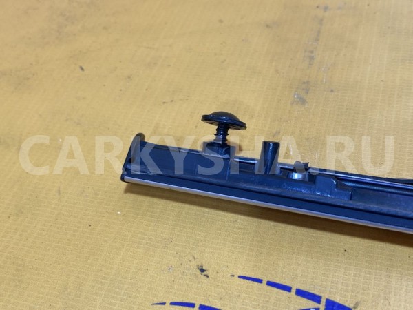 Молдинг стекла передний левый Hyundai Santa Fe 3 Hyundai Santa Fe оригинальный номер 822102W000