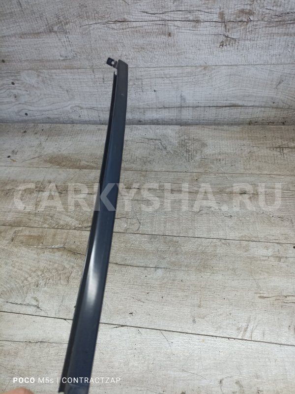 Направляющая стекла двери Mitsubishi Lancer IX (2000—2007) Mitsubishi i 