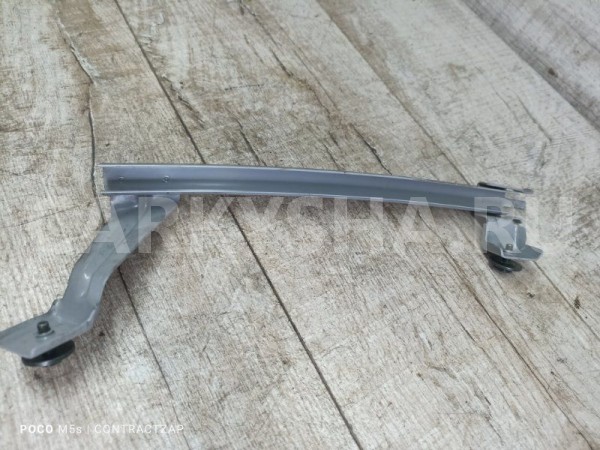 Направляющая стекла двери Nissan X-Trail III (2013—2019) Nissan X-Trail 