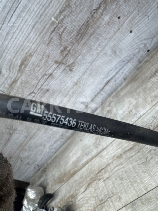 ШЛАНГ ВАКУУМНОГО НАСОСА  GM 55575436 Opel Astra оригинальный номер 55575436