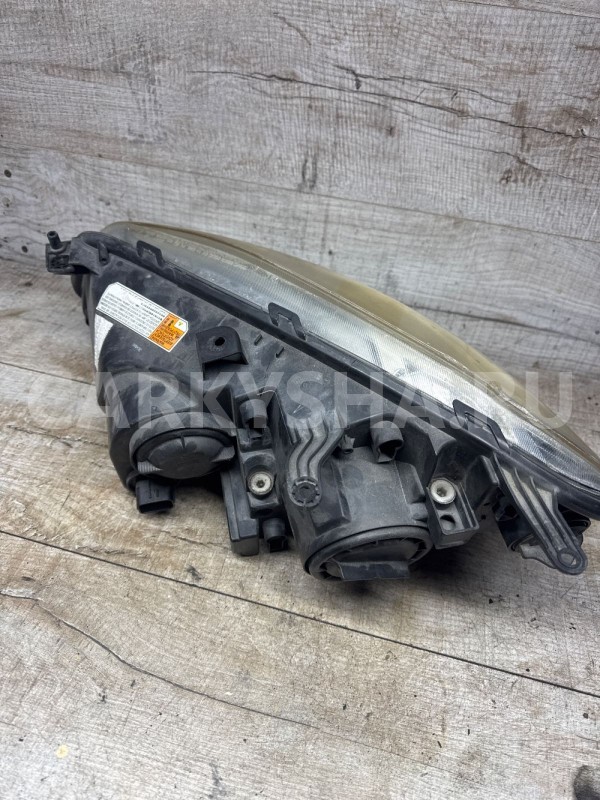 Фара ксенон правая Suzuki Kizashi Suzuki Kizashi оригинальный номер 3512057LC0