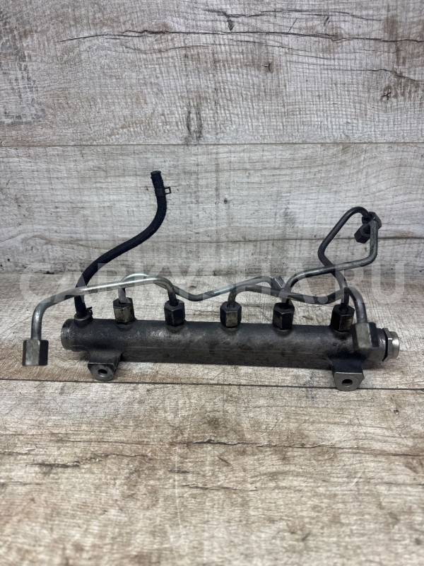 Топливная рампа Hyundai Santa Fe 2 D4EB Hyundai Santa Fe оригинальный номер 3140027400