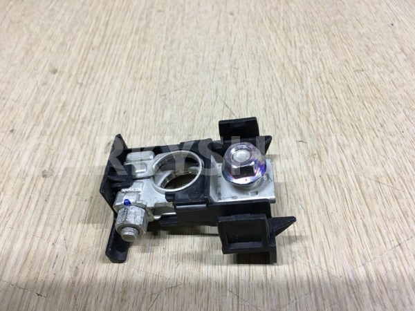 Клемма аккумулятора плюс Toyota Camry VIII (XV70) оригинальный номер 90982-05072