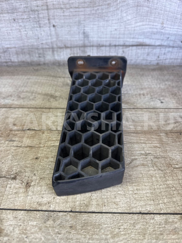 Усилитель бампера переднего левый Hyundai Ix35 Hyundai ix35 оригинальный номер 865712y000