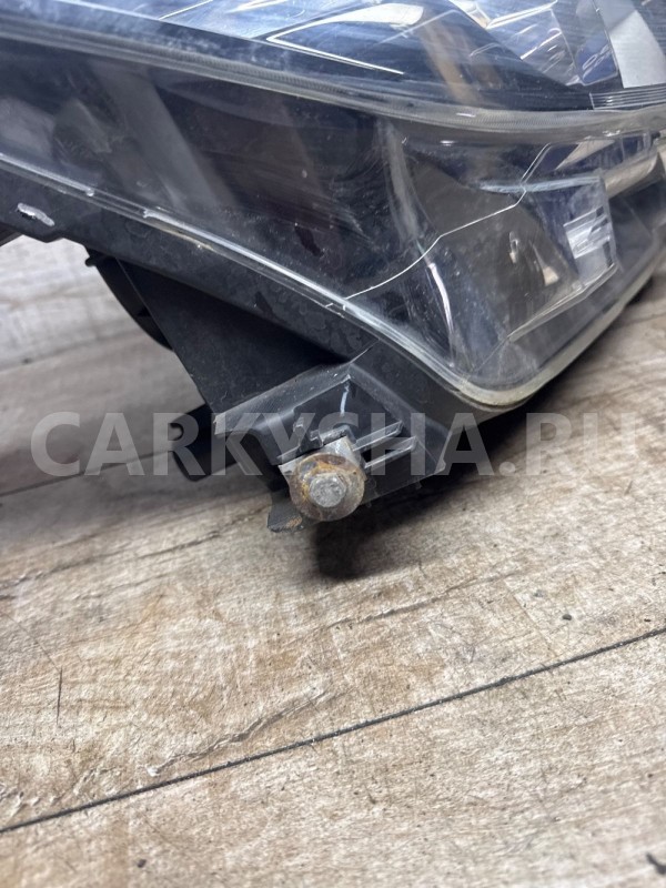 Фара правая галоген Nissan Qashqai J10 Оригинал Nissan Qashqai оригинальный номер 26010BR01B