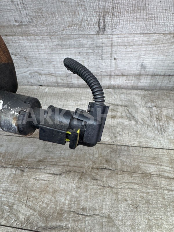 Клапан изменения фаз грм Fiat Albea 1.4 350 A1.000 Fiat Punto оригинальный номер 55209166