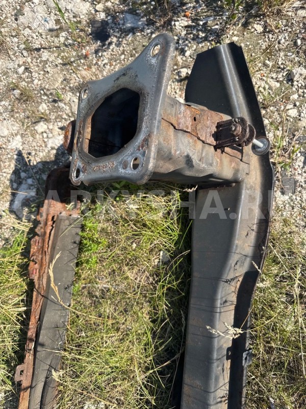 Усилитель переднего бампер Ford C-MAX 2 Ford Focus оригинальный номер 1859123