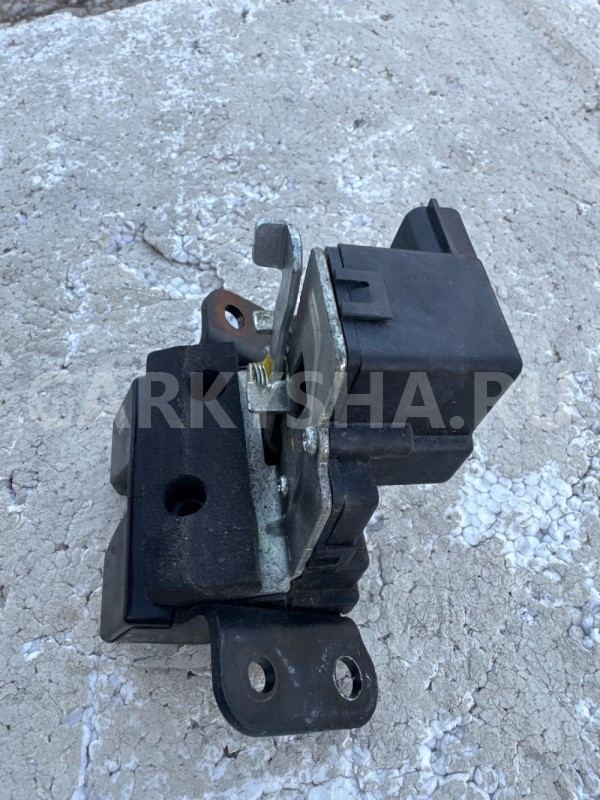 Замок двери багажника Ssang Yong Action New 2 Ssang Yong Actyon оригинальный номер 7141034001