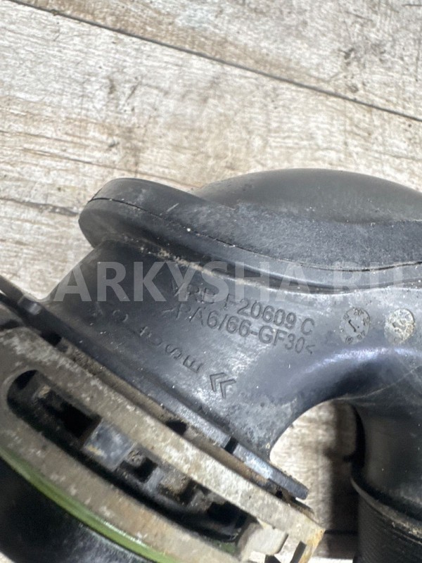 Патрубок интеркулера ( правый) Opel Insignia Opel Insignia оригинальный номер F20609c